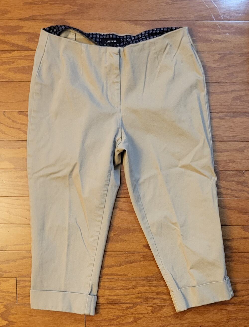 Lands' End Women's Beige Cotton Crop Capri Pants Size 10P Petite Casual